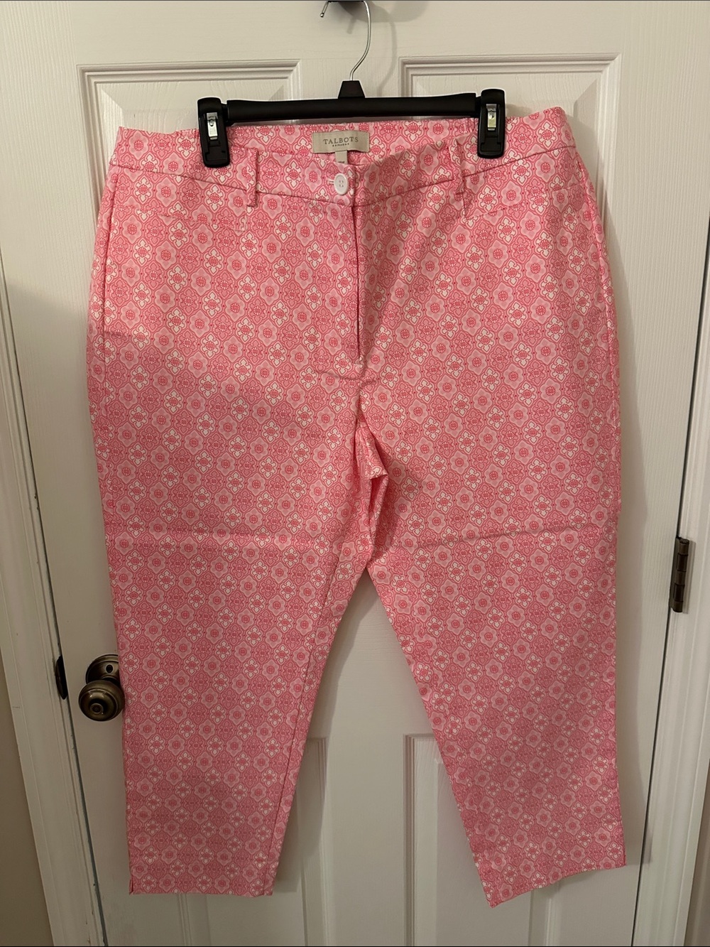 Talbots Pink Geometric Cropped Pants